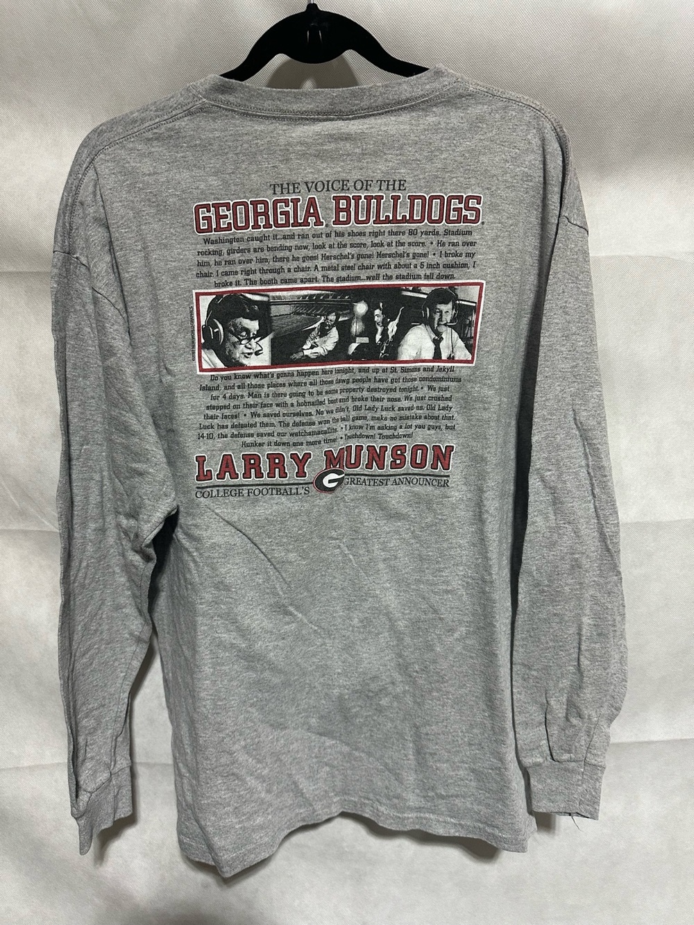 Vintage UGA Larry Munson Georgia Bulldogs T Shirt XL SEC Mascot 90s Long Sleeve